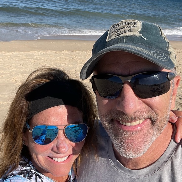 Meet your Posher, Cheryl - Picture 2 of 2